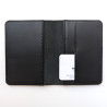 Porte passeport noir ouvert