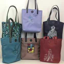 Tote bag